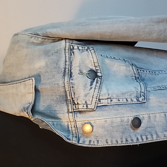 Kut from the Kloth Denim Jacket - Picture 3 of 7